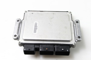 Peugeot 308 (2007–2015) Engine control unit 9665426180 - 2