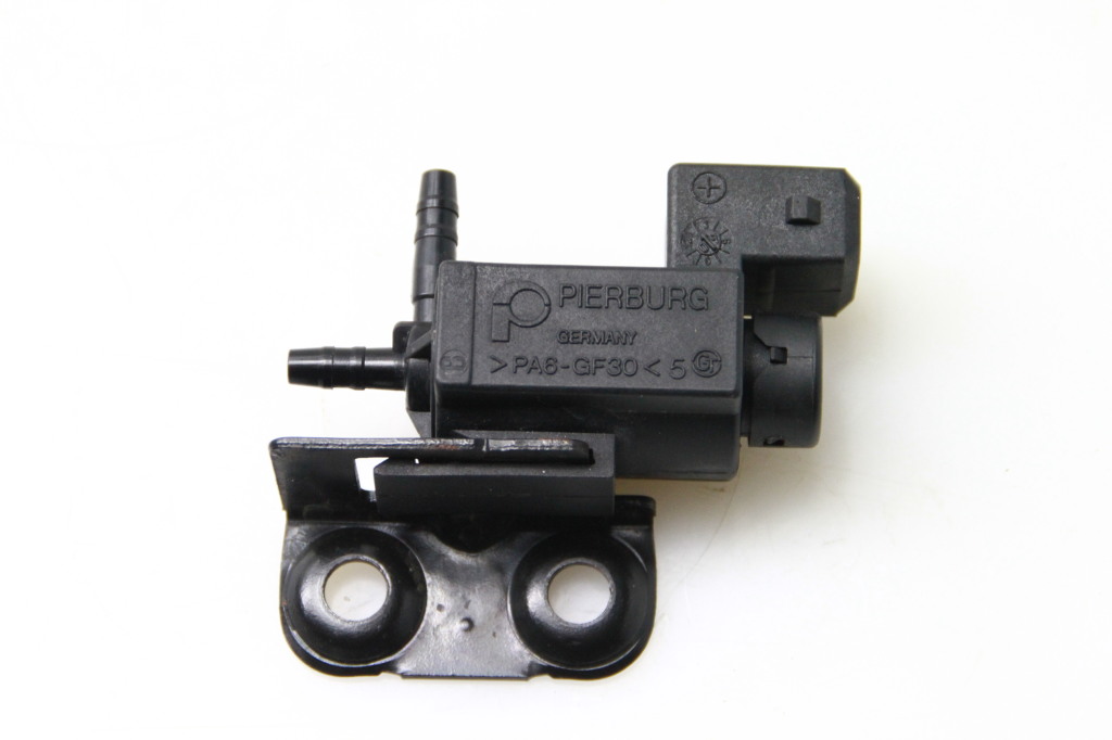 Used BMW 3 SERIES Solenoids 1742712