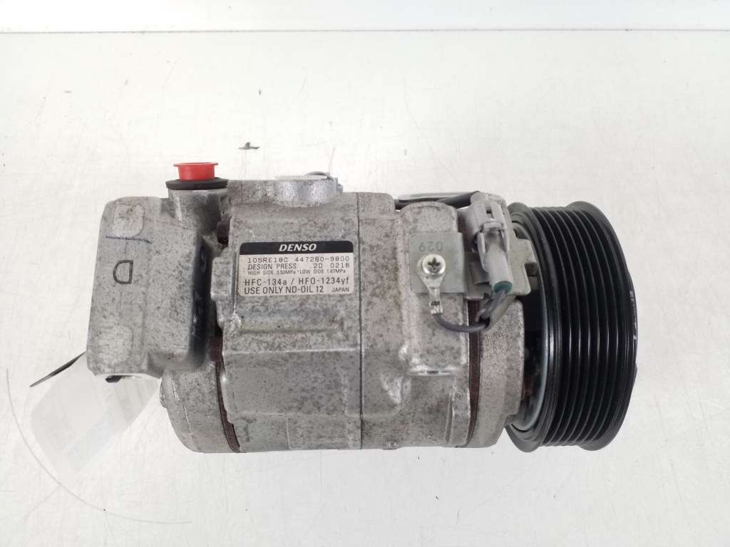 Used TOYOTA Land Cruiser Air conditioner compressor 8832060800