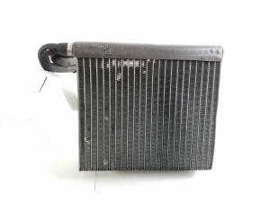  Radiator interior air conditioning 