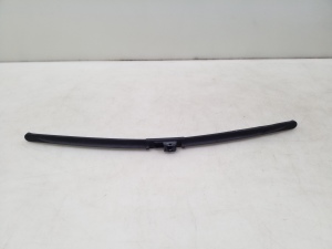 Volkswagen Tiguan (2007–2016) Windshield wiper blades - 2