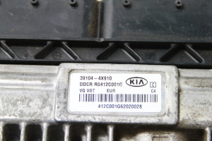 Kia Sedona (2006–2014) Engine control unit 391044X910 - 4