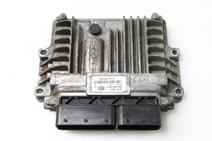 Calculateur moteur - 391044X910