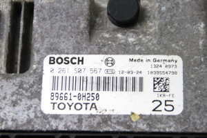 TOYOTA Aygo B 10 (2005–2014) Motorsteuergerät 896610H250 - 2