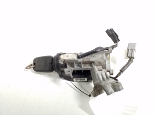 TOYOTA Avensis T22 (1997–2003) Ignition switch 45280-05030 - 2