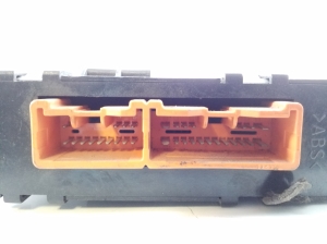 TOYOTA Avensis T22 (1997–2003) Vadības bloks 88650-05080 - 2