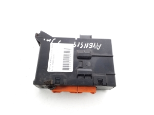 TOYOTA Avensis T22 (1997–2003) Vadības bloks 88650-05080 - 3