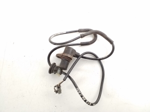 Aizmugurējais ABS sensors - 89546-05030
