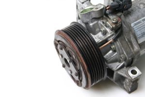 NISSAN Micra K13 (2010–2017) Konditsioneeri kompressor 926001HC5A - 2
