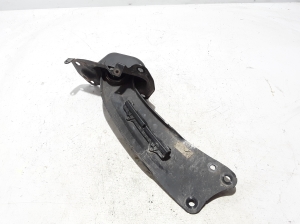 Volkswagen Tiguan (2007–2016) Tagumine õõtshoob 3C0505224D - 2