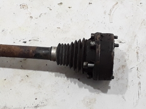 Volkswagen Tiguan (2007–2016) Aizmugurējā pusass un tās detaļas 1K0501203F - 2