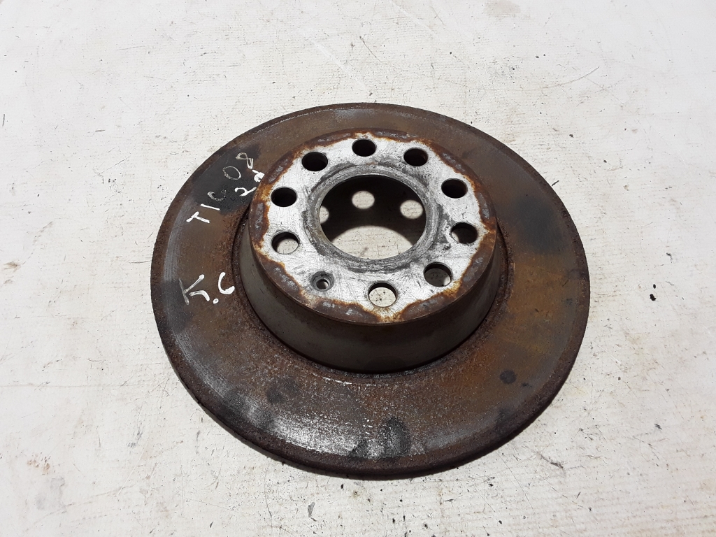 VOLKSWAGEN Tiguan 1 generation (2007-2017) Rear Right Brake Disc 1K0615601AD 22450362