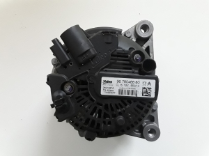 Peugeot 208 (2012–2019) Alternator 9678048880 - 2