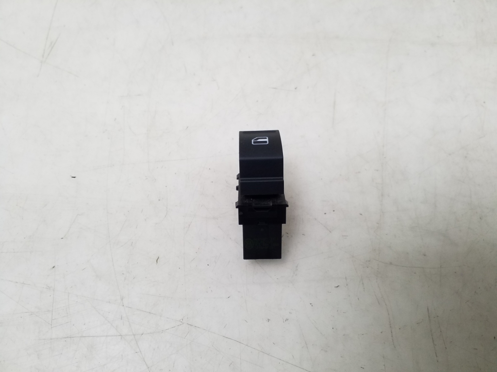 VOLKSWAGEN Tiguan 1 generation (2007-2017) Front Right Door Window Switch 7L6959855B 25071632