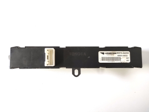 TOYOTA Solara (2003–2009) Salongi kell 83910-AA032 - 2