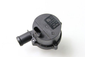 Volkswagen Passat B8 (2014–2023) Auxiliary water pump 5Q0965567 - 4