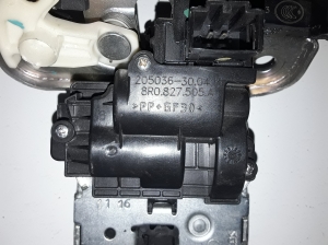 AUDI A1 8X (2010–2018) Trunk lid lock 8R0827505A - 2