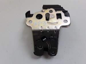 AUDI A1 8X (2010–2018) Trunk lid lock 8R0827505A - 3