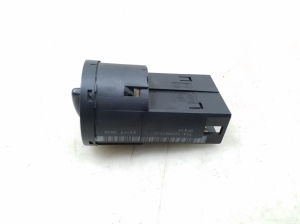 Volkswagen Bora (1998–2005) Headlight switch 1C0941531 - 4