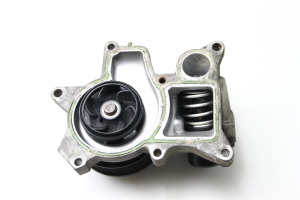 BMW 3 SERIES E90 (2004–2013) Water pump 779764006 - 4