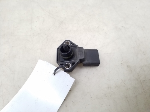 Volkswagen Bora (1998–2005) Vahejahuti andur 038906051 - 4