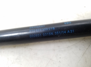 Skoda Superb (2008–2015) Hood prop/gas strut 3T0823359 - 2