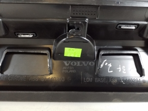 VOLVO XC60 (2017–2026) Moulure de porte avant 31440303 - 4