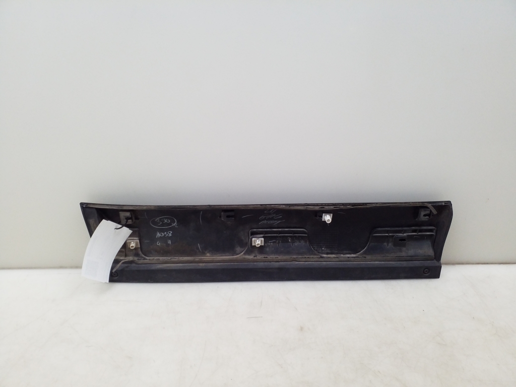 HONDA CR-V 3 generation (2006-2012) Left Side Sliding Door Molding 25071422