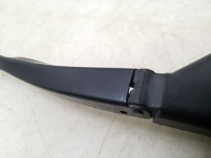 Mercedes Benz CLS-Class 219 (2004–2010) Esiklaasi puhasti hoob A2118200444 - 2