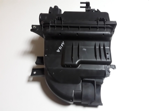 Opel Agila B (2008–2015) Luftfiltergehäuse 1370069L00 - 2