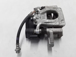 RENAULT Kadjar (2015–2026) Tagumine pidurisadul 440011959R - 2