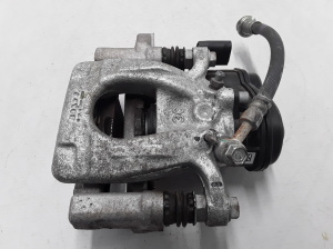 RENAULT Kadjar (2015–2026) Tagumine pidurisadul 440011959R - 4