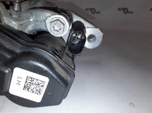 RENAULT Kadjar (2015–2026) Tagumine pidurisadul 440011959R - 5