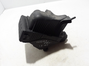 RENAULT Modus (2004–2012) Õhufiltri korpus 8200398989 - 3