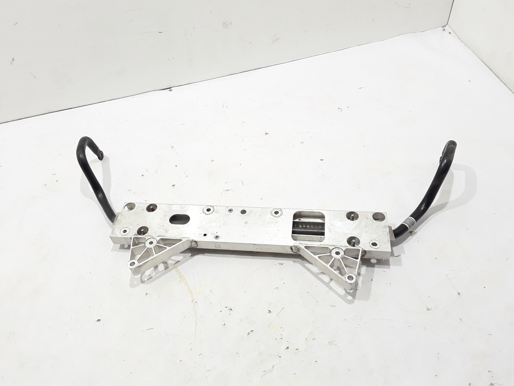 CHRYSLER Pacifica 2 generation (RU) (2016-2023) Front right stabilizer bracket 68223606AC 22451005