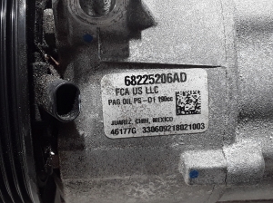  Air conditioner compressor 