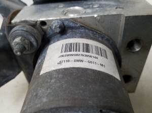 Honda CR-V (2006–2012) ABS Steuergerät 57110SWWG011M1 - 4