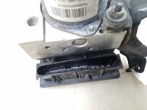 Honda CR-V (2006–2012) ABS Steuergerät 57110SWWG011M1 - 5