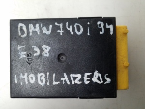BMW 7 SERIJA E38 (1994–2001) Immobilizer unit 8362277 - 2