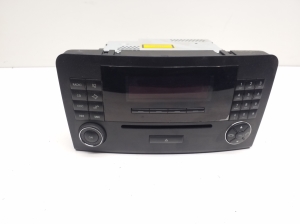   Cassette player 