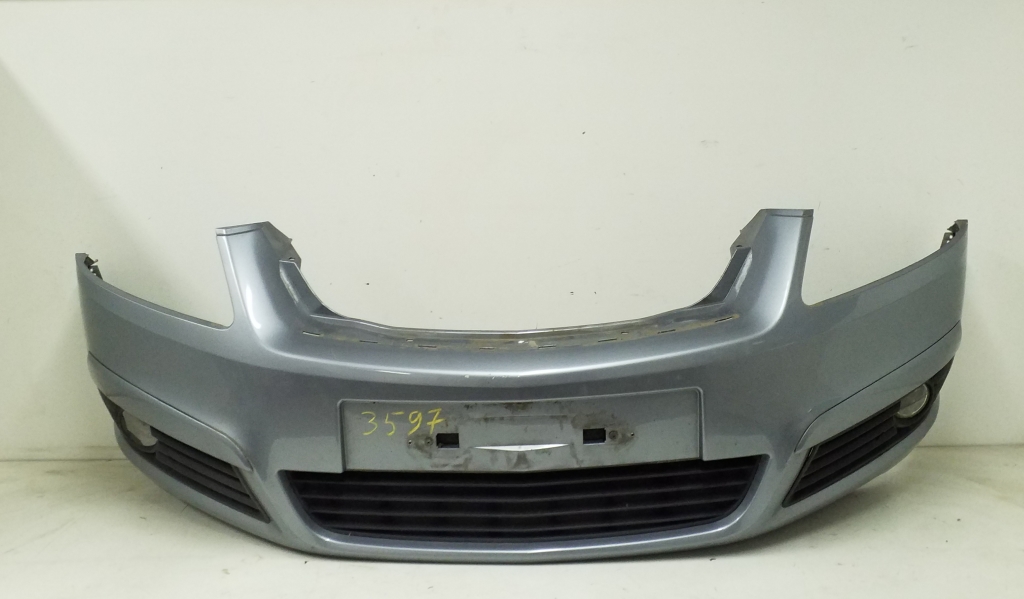 Used Opel Zafira Front bumper 13124959