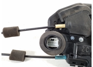 TOYOTA RAV 4 A3 (2005–2012) Tagumise külgukse lukk 69050-42030 - 3