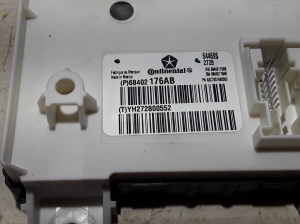 Chrysler Pacifica (2016–2026) UCH plokk 68402176AB - 3