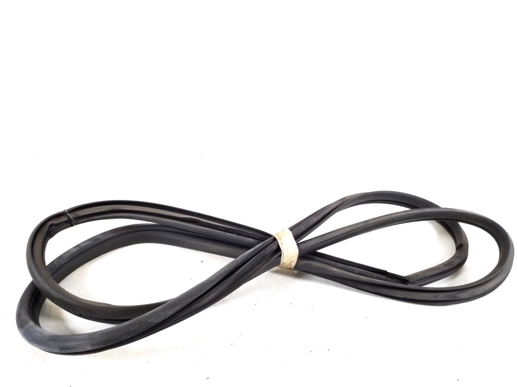 TOYOTA RAV 4 A3 (2005–2012) Tagumise küljeukse tihenduskumm 62332-42040 TOYOTA RAV 4 A3 (2005–2012) Tagumise küljeukse tihenduskumm 62332-42040