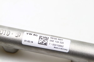 AUDI A3 8V (2012–2020) Kõrgsurve kütusetoru 05E133320 - 4
