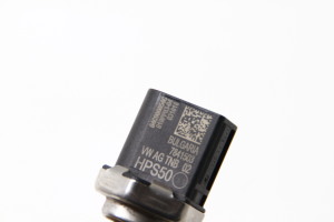 AUDI A3 8V (2012–2020) Kõrgsurve kütusetoru 05E133320 - 5