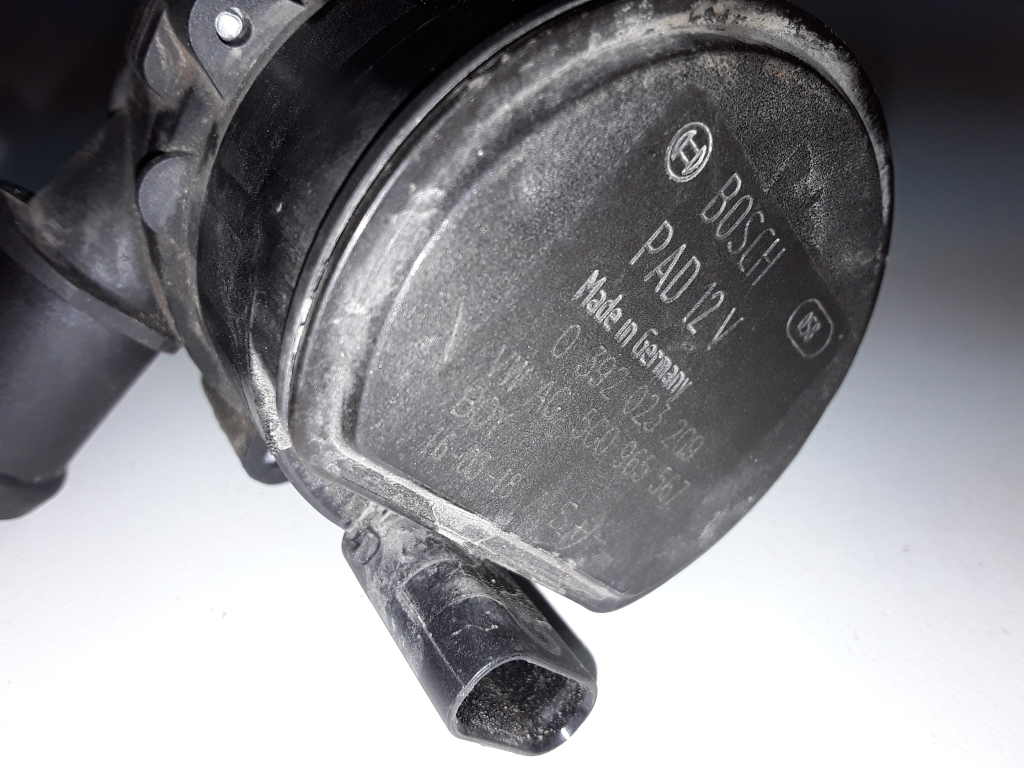 AUDI A1 8X (2010-2020) Circulation Water Motor 0392023209 24553758