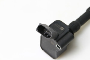  Ignition coil 