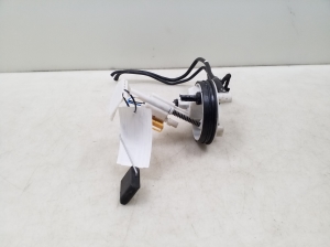Mercedes Benz E-Class W211 (2002–2009) Kütusetaseme andur paagis A2114701641 - 6