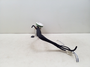 Mercedes Benz E-Class W211 (2002–2009) Kütusepump paagis A2114705894 - 2